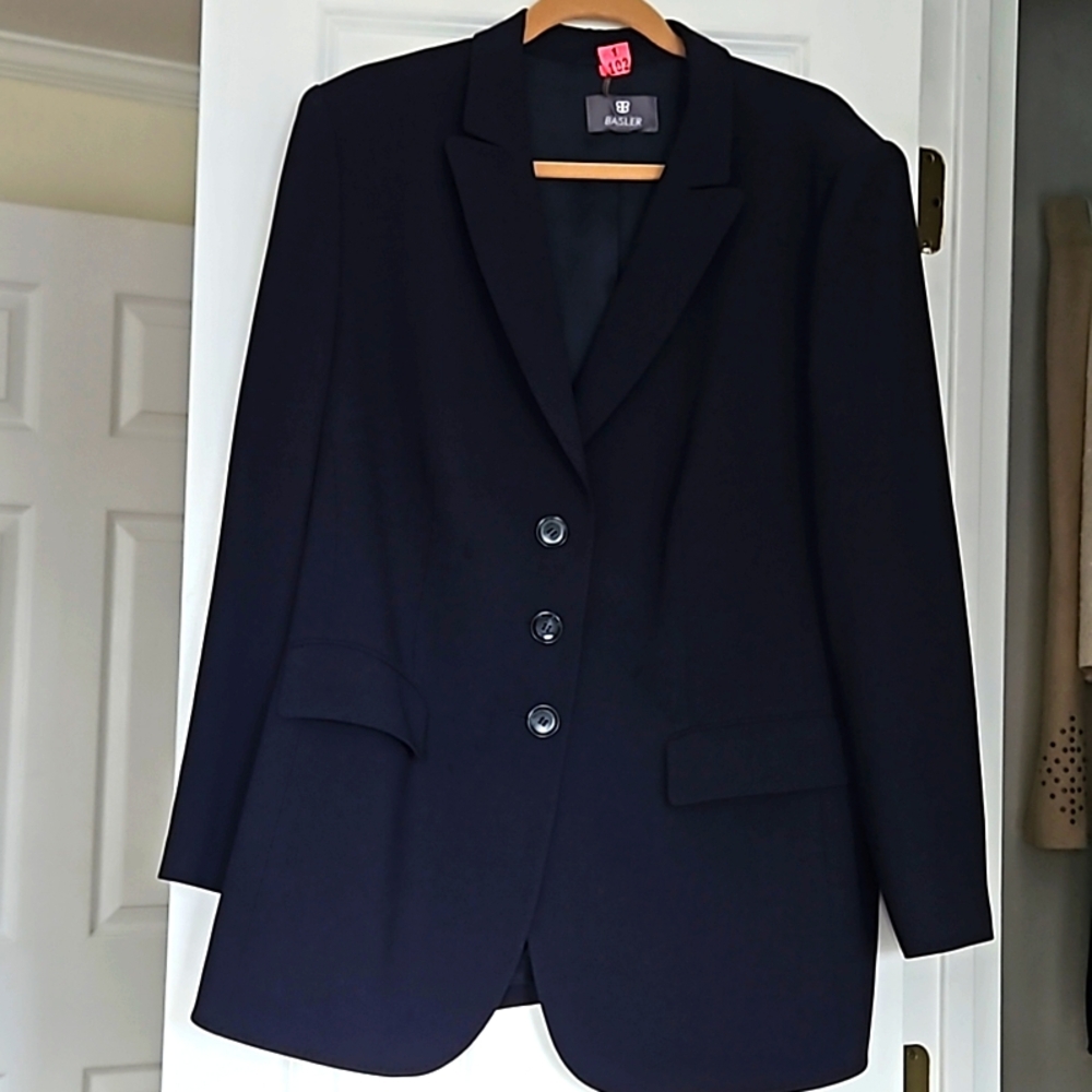 Basler Size 16 Navy Three-Button Lined Blazer. - image 1
